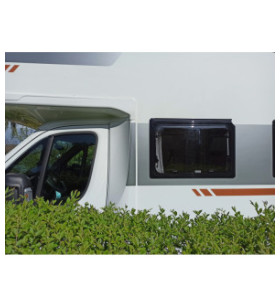 VENTANA 700X450 MM CON TORNILLO PLASTOFORMA CARAVAN...
