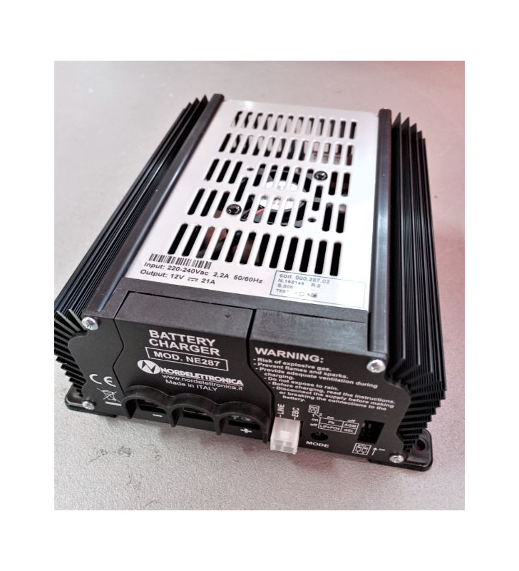 NORDELETTRONICA NE287 17A chargeur de batterie...