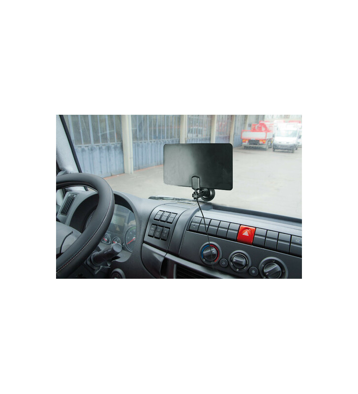 Antenne TV 230x130 numérique terrestre 12/24V