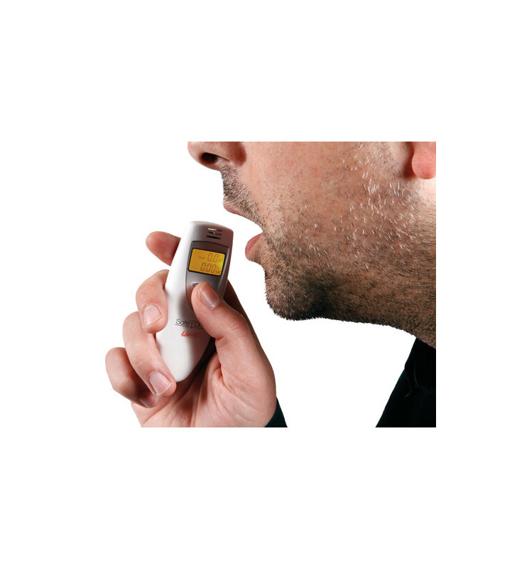 Alkoholtester mit digitaler Anzeige