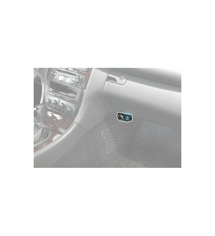 12 / 24V POWER SOCKET WITH DOUBLE USB SOCKET