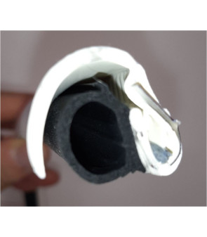 Porte 700x450 avec cadre en aluminium peint en blanc