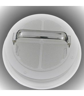 Manual vent with snap opening