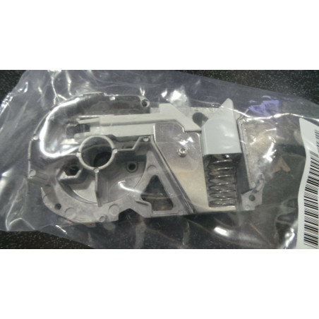 Right mechanism 8000