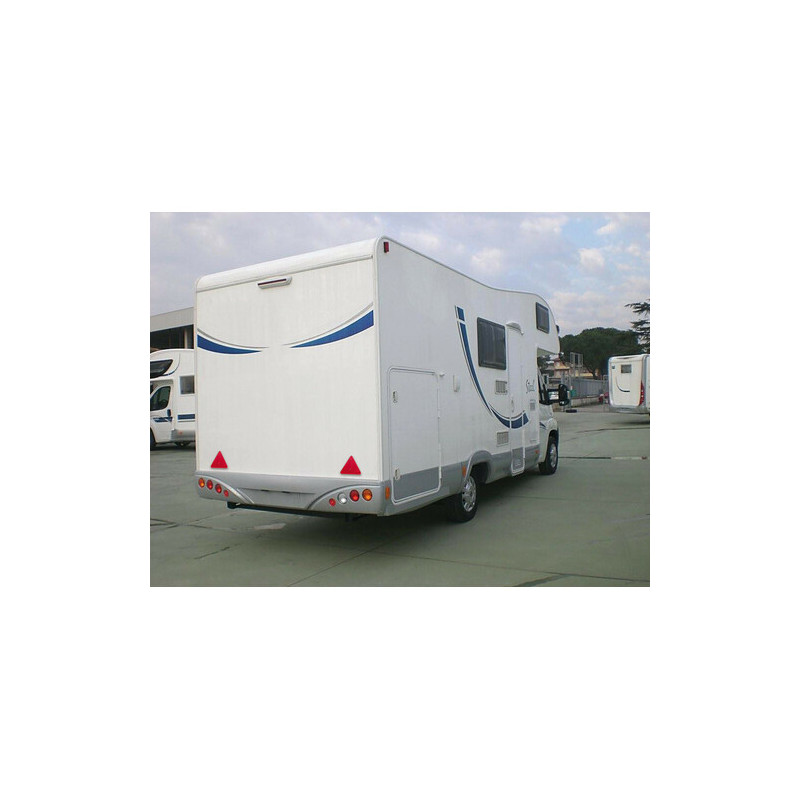 DREIECK REFLEKTOR 2 BEFESTIGUNGSLÖCHER ROT 155x135