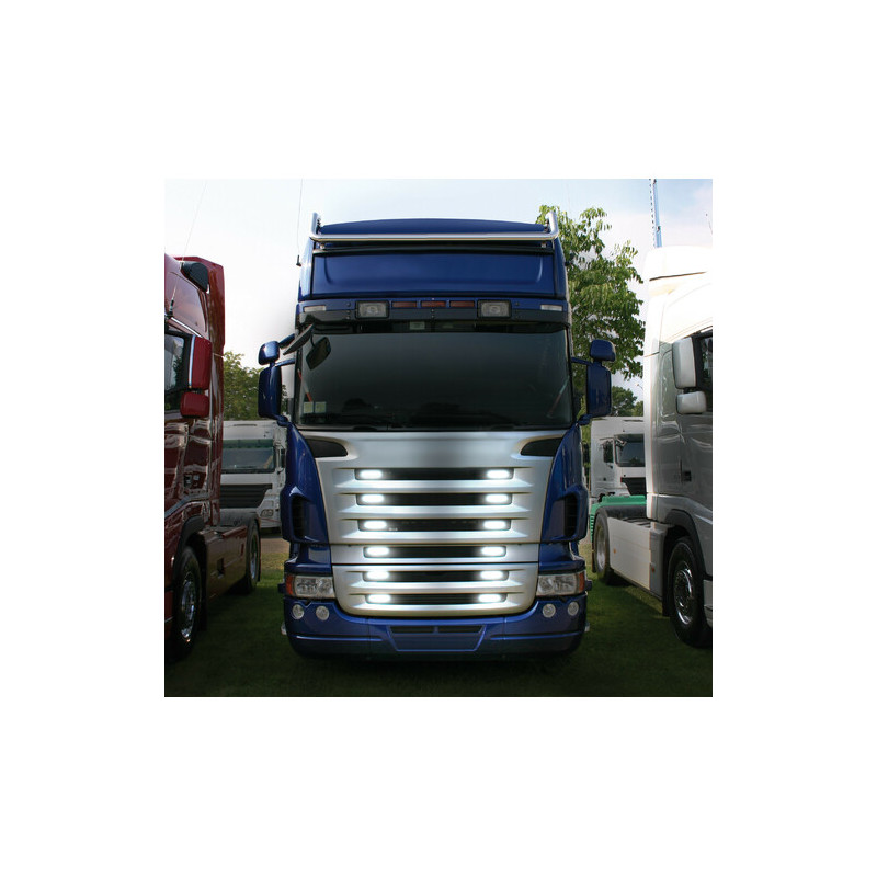 FLACHWEISS UMSTANDSLEUCHTE 6LED 12 / 24V F-17 "