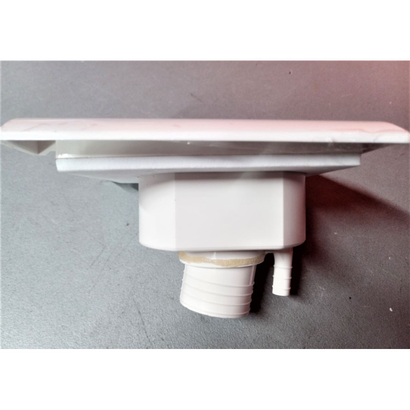 Prise d'eau externe avec bouchon lineT