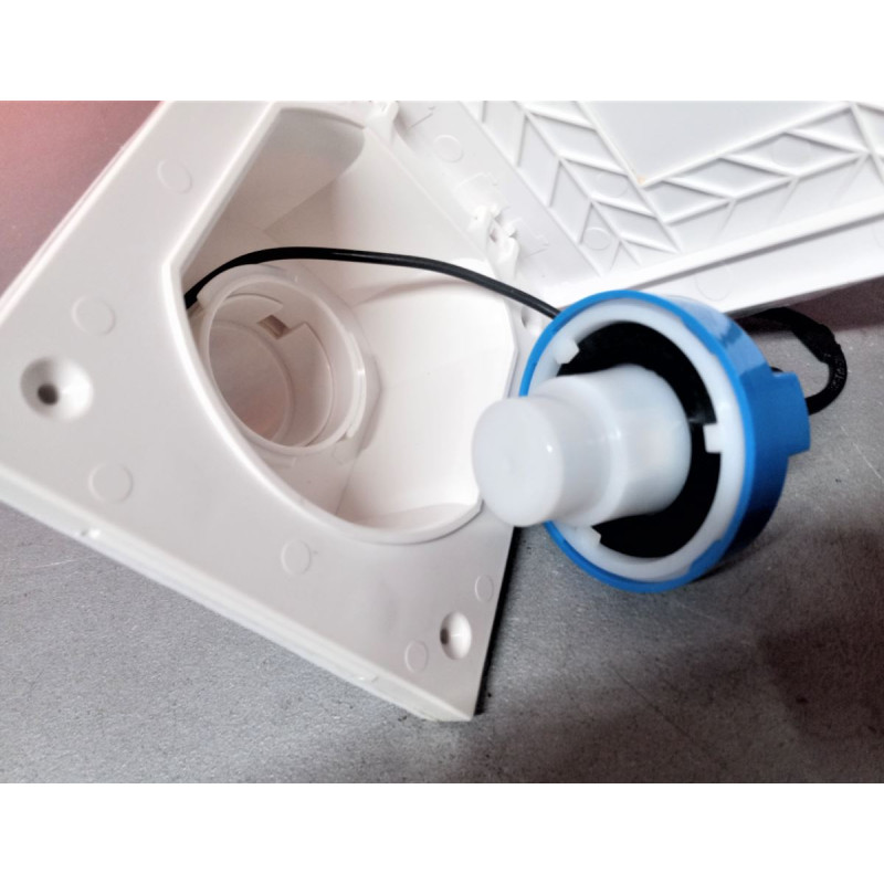 External water supply socket with lineT cap