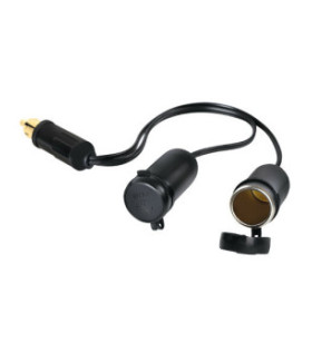 DIN-Stecker mit doppelter 12-Volt-Steckdose