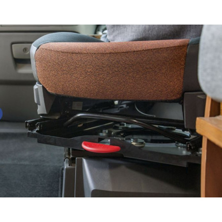 IVECO CTA swivel plate with universal hole right - left