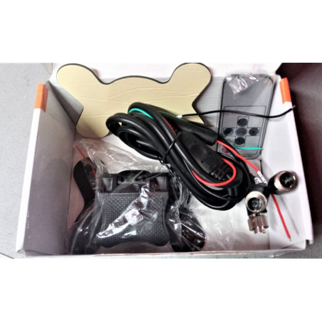 Kennzeichenhalter-Kit mit Rückfahrkamera und 7-Zoll-Monitor