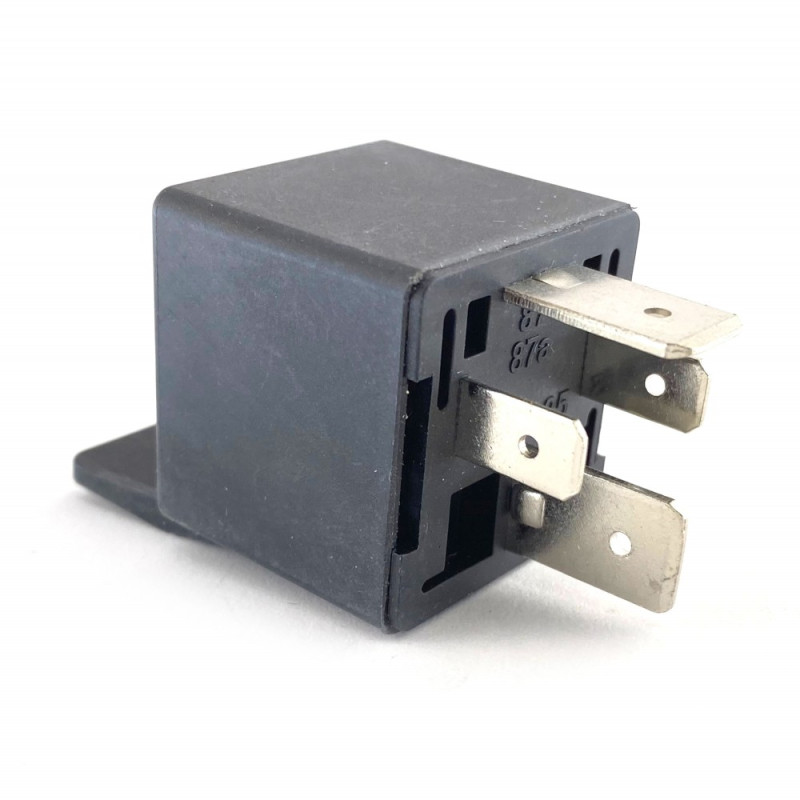 Relé NA 70A con 4 contactos