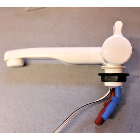 Grifo mezclador COMET LONDON blanco con microinterruptor, conexiones PG, orificio de 22 mm