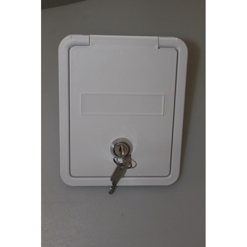 Wassereinfüllstutzen mit Deckel und Schlüssel...