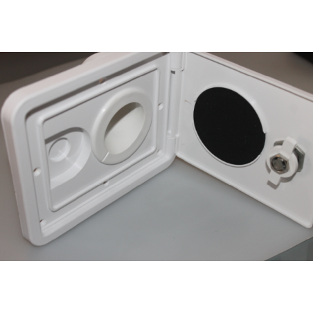 Bocchettone acqua con coperchio e chiave 40 mm bianco