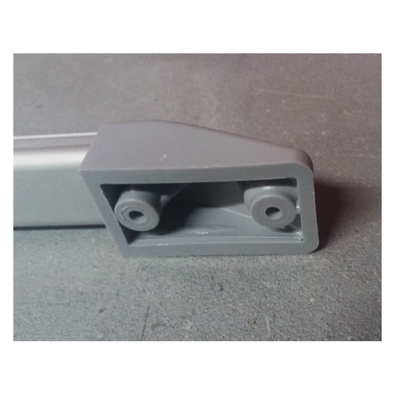 950 mm table guide with LIPPERT hooks