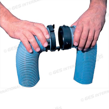 Bayonet fitting for 3 CAMCO "pipes