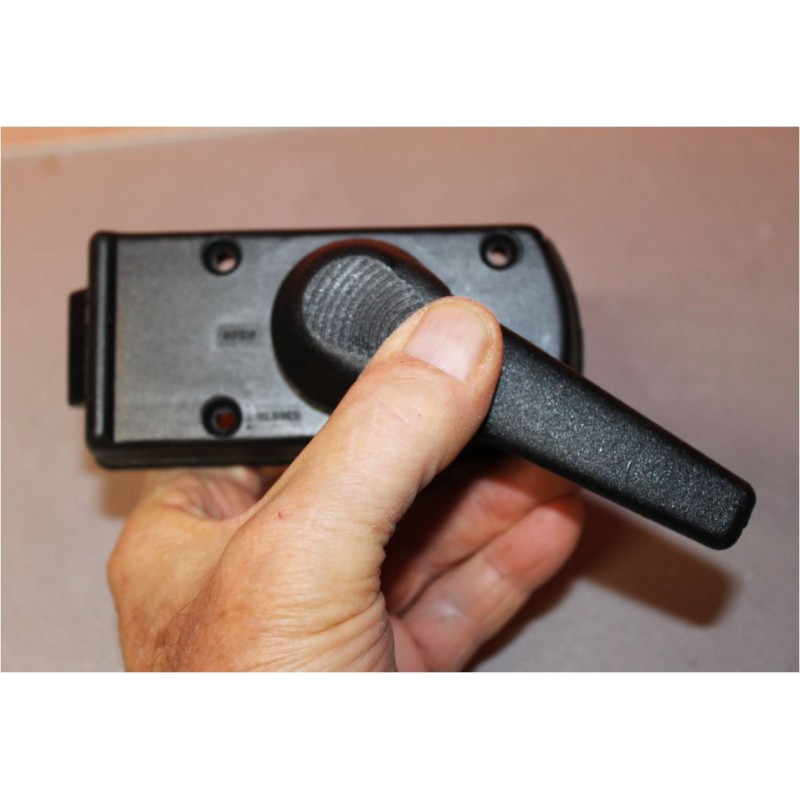 Cerradura universal para puertas ZADI negra...