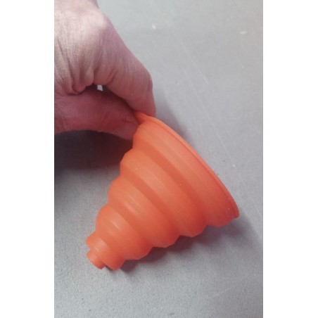 Mini imbuto pieghevole in silicone