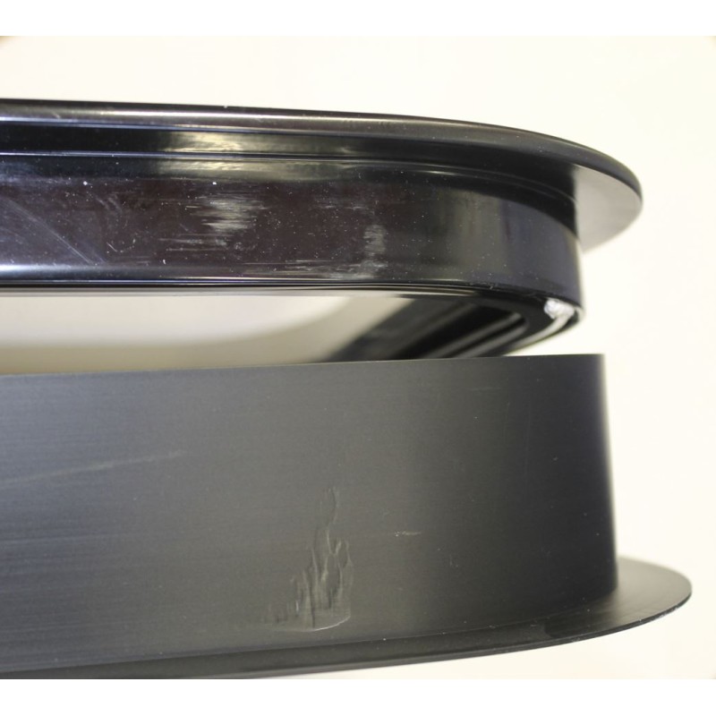 Telaio in alluminio per finestra scorrevole...