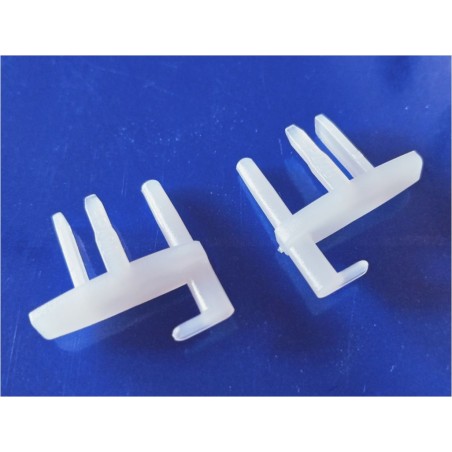 DOMETIC RASTROLLO 2000 - 3000 PAIR OF WHITE HOOKS - 446000150/2