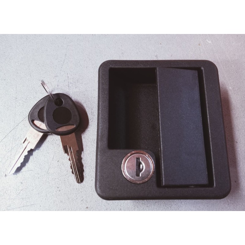 Lock 1070 black tailgate FAP 10x8x4 with key...