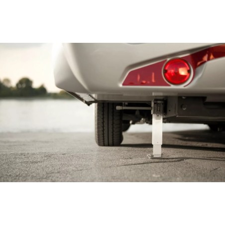 AL-KO ClickFix support feet, manual crank