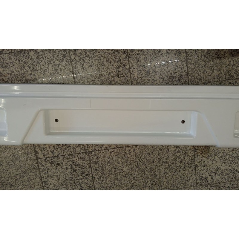 REAR BUMPER TO BE PAINTED RIMOR 2006