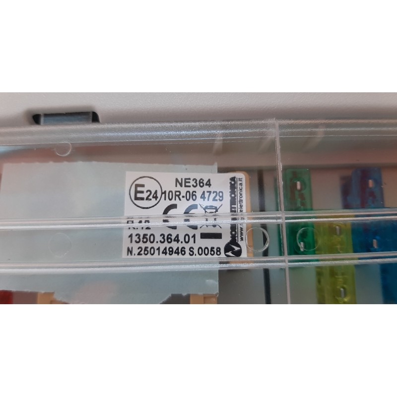 PANNEAU PORTE-FUSIBLES AVEC BDS NE364 TRIGANO...