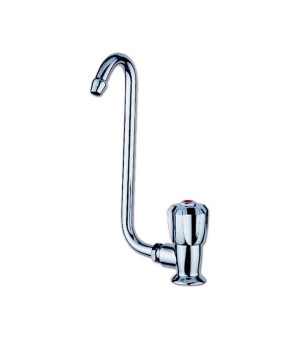 Einzelner rechter Wasserhahn aus Messing ELKA CHROME Chrom c.batt.