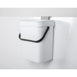 CAMP4 White Waste Bin 3 litres - 15.6x12x20.5 cm - with lid