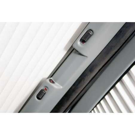 Remis front blind for Fiat Ducato 8 from 2021/09 - without rain sensor