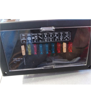 1350.185.01 - .03 - Derivatore porta fusibili NE185 -  TRIGANO sostituito dal 1350.355.01